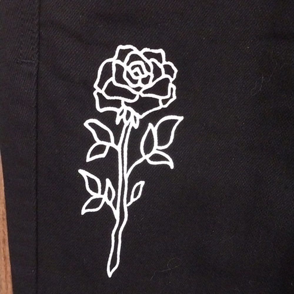 Broken‎ Promises By Zumiez NWT Unisex Size 30 Black White Denim Jeans Slim Fit - Picture 9 of 16